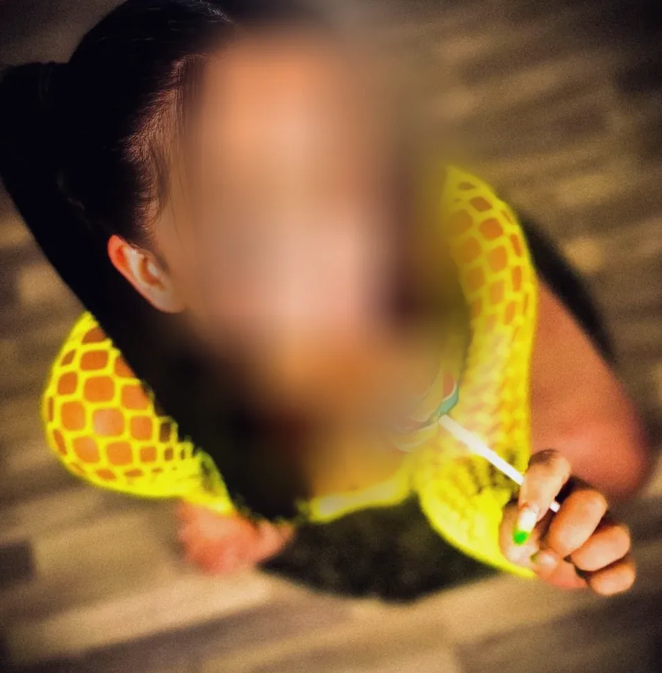 Büsra, 35
