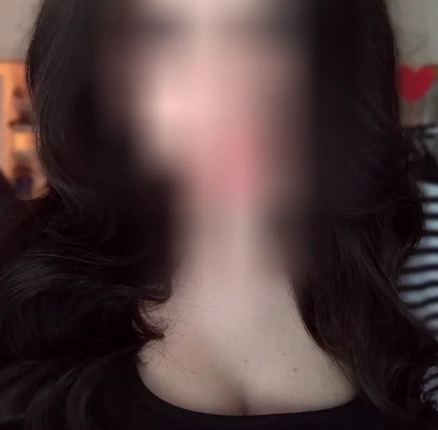 Paula, 21